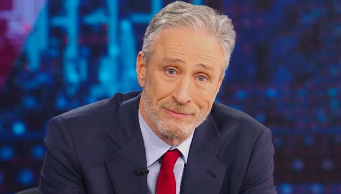 Jon Stewart graces Jimmy Kimmels show during Daily Show off