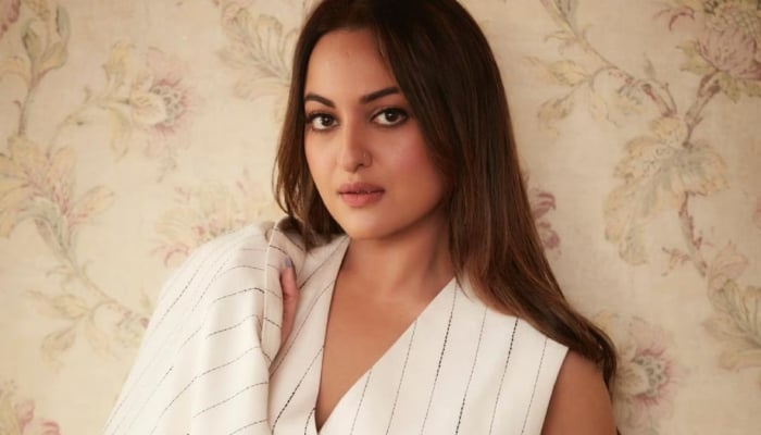 Sonakshi Sinha opens up about her choice of not filming intimate scenes