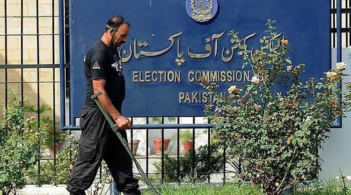 Intra-party polls: ECP seeks PTI reply over 'party constitution, legal violations'