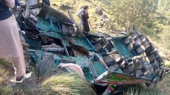 13 members of a family killed as vehicle falls into ditch in Khushab
