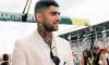 Zayn Malik stops to meet fans before leaving sold-out concert