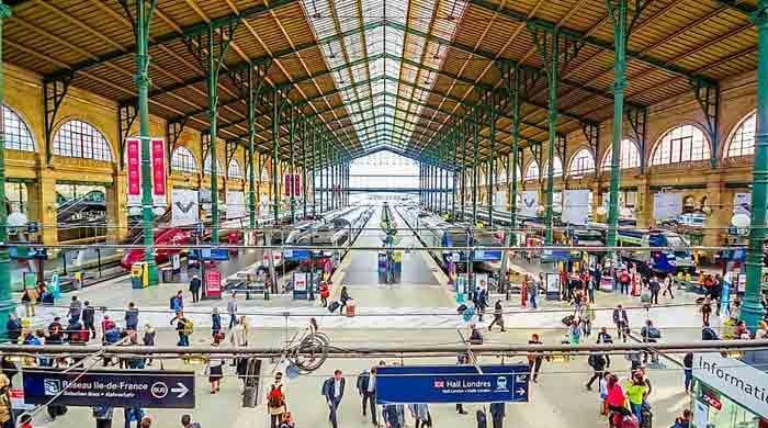 Un nuevo tren de alta velocidad conecta Portugal y España en sólo tres horas