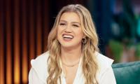 Kelly Clarkson Performs Rendition Of Weezer’s ‘Say It Ain’t So: Watch