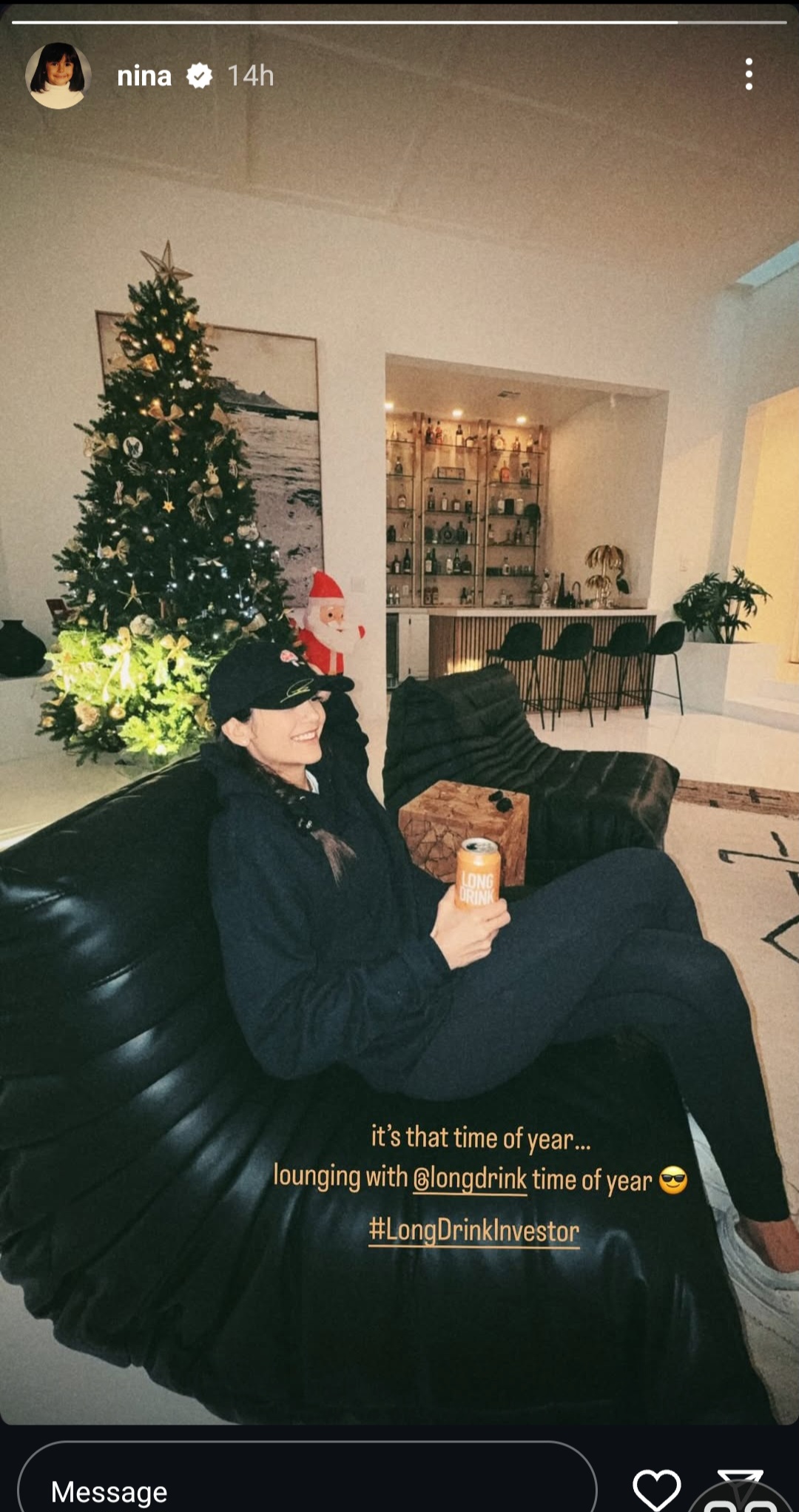 Vampire Diaries star spreads Christmas cheer with special update