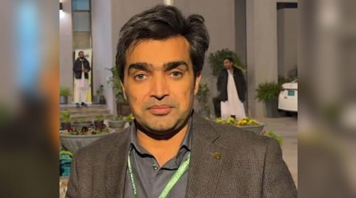 Journalist picked Up From Islamabad By Masked Men