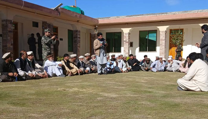 This photograph taken on March 29, 2025, shows men gathered during jirga at Qila Abbas Alamdar, Kurram, Khyber Pakhtunkhwa after clashes in Parachinar. — Reporter