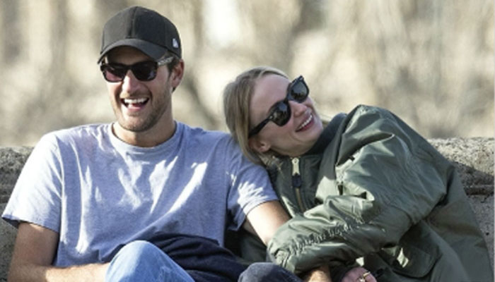 Sophie Turner rekindles romance with Peregrine Pearson after brief split