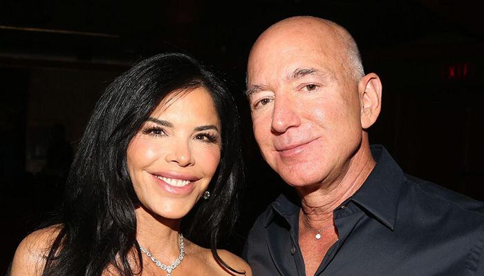 Amazon billionaire Jeff Bezos, Lauren Sánchez said ‘I do’ in $50M wedding