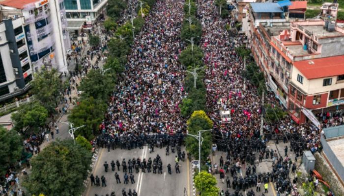 Thousands protestors gathered at parliament house in Nepal amid social media ban.