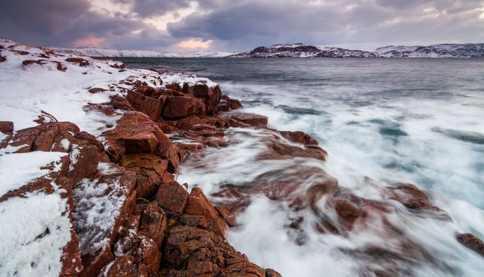 Mysterious  ‘warm blob’ in Pacific Ocean may bring severe winter ahead