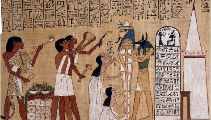 Pharaohs 3000-year-old ancient gold bracelet goes missing from Cairo Museum