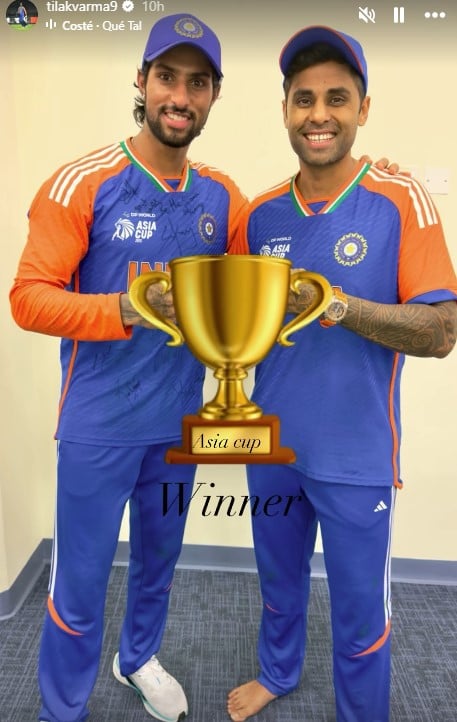 Indian cricket players mocked for showing -off fake -Asia -cup trophy after playing Real Award