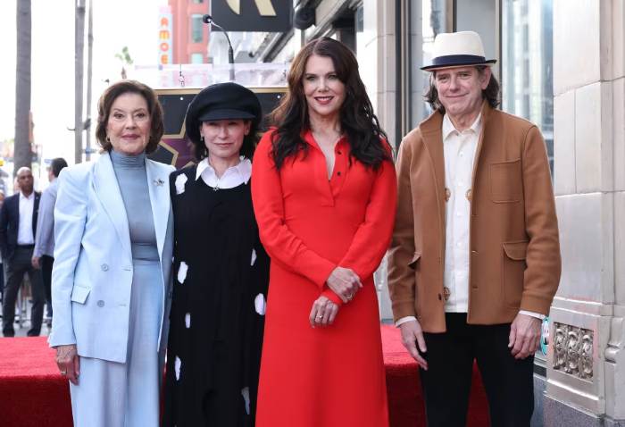 Gilmore Girls star celebrates Lauren Grahams big achievement