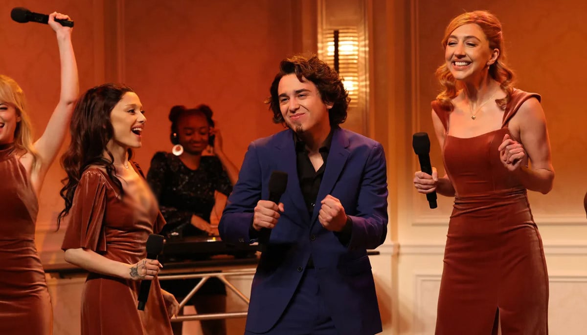 Domingo sketch splits the internet on SNL