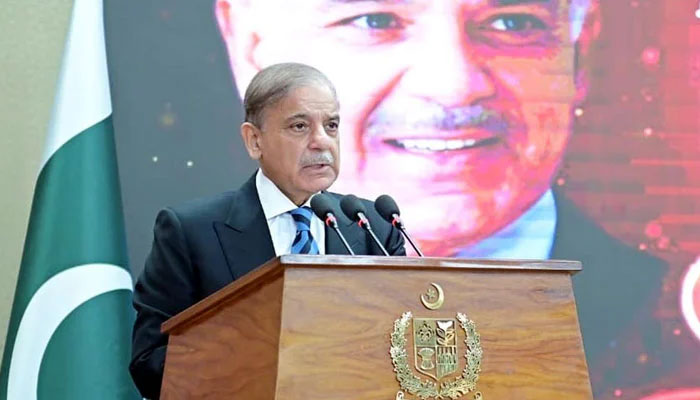 Prime Minister Shehbaz Sharif addresses a special ceremony on the eve of Diwali on October 20, 2025. — PID
