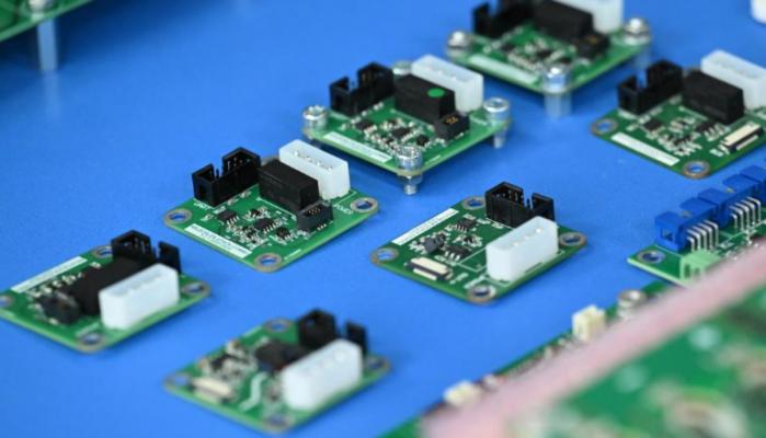 Chinese researchers drops new Lithium battery with cell lifespan upto 9000 hours