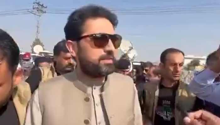 Khyber Pakhtunkhwa Chief Minister Sohail Afridi speaks to journalists outside Adiala jail, Rawalpindi, October 30, 2025. — Screengrab via X/@PTIofficial