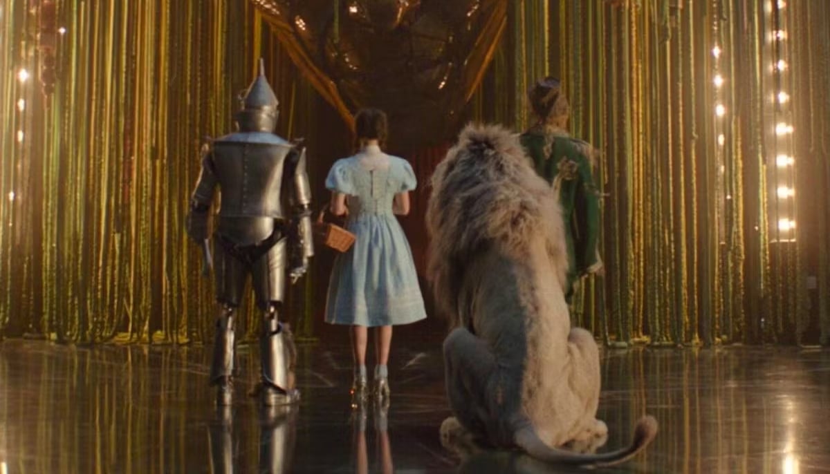 ‘Wicked’ director explains why Dorothy stays faceless in film