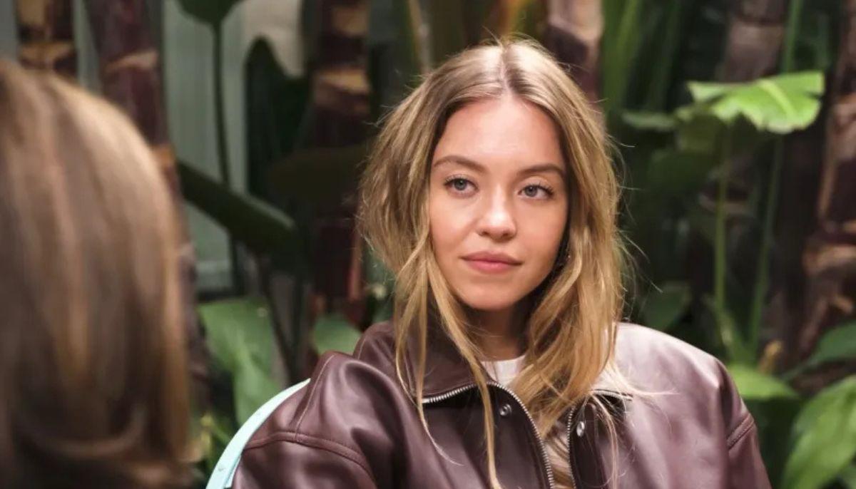 Sydney Sweeney confesses she nearly lost it during chaotic skydive