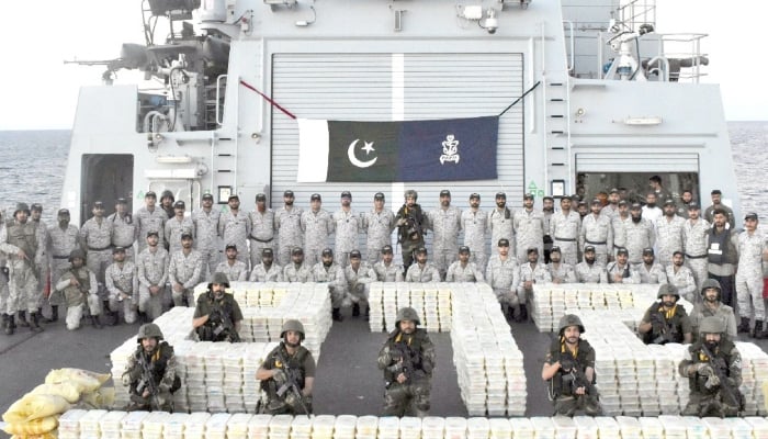Pakistan Navy scores a massive drug bust worth $130 in Arabian Sea — Pakistan Navy Directorate General Public Relations