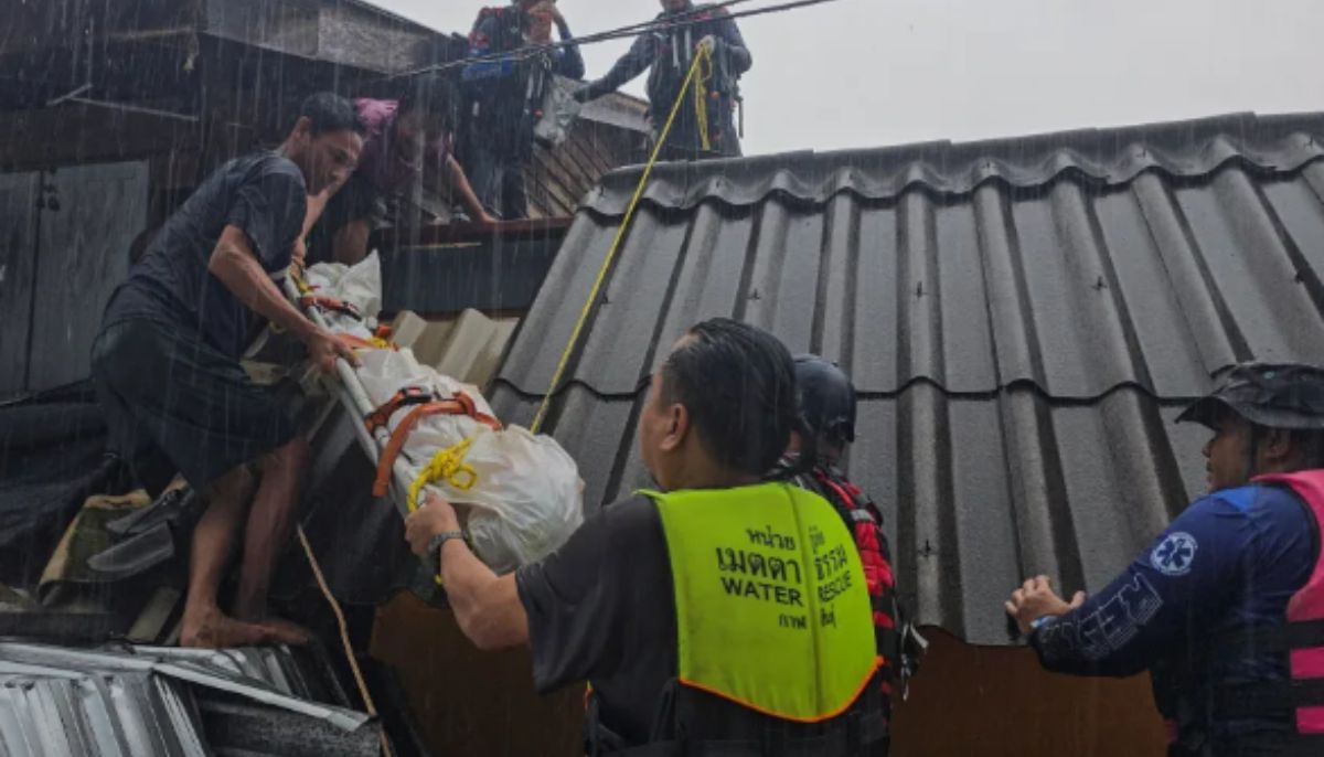 Flash flooding in southern Thailand had left nearly 2 million people without power and transportation