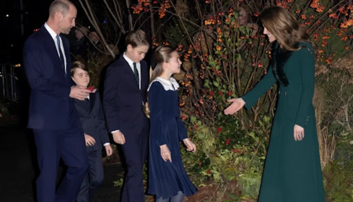 Kate Middletons kids add their mark to Christmas carol conert