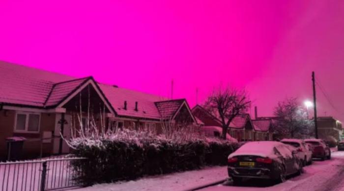 Birmingham turns Pink: Watch mysterious pink sky during snowstorm