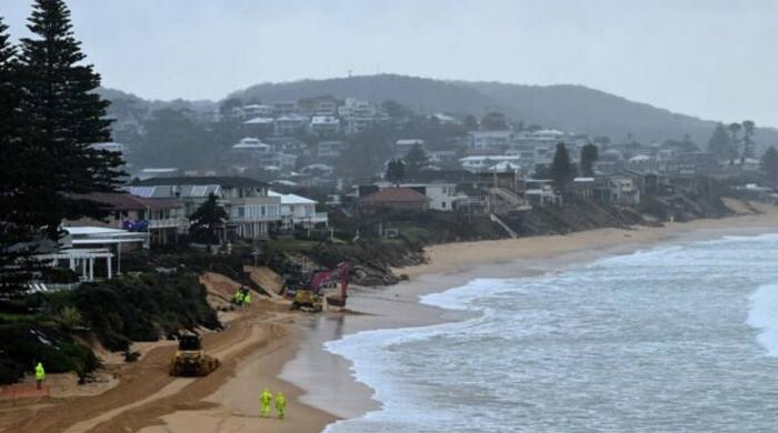 Tropical Cyclone Koji: Thousands of Australians affected by mass power outages in Queensland