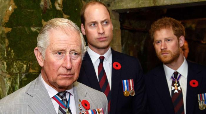 Prince William may force King Charles to reject Harry's invite?