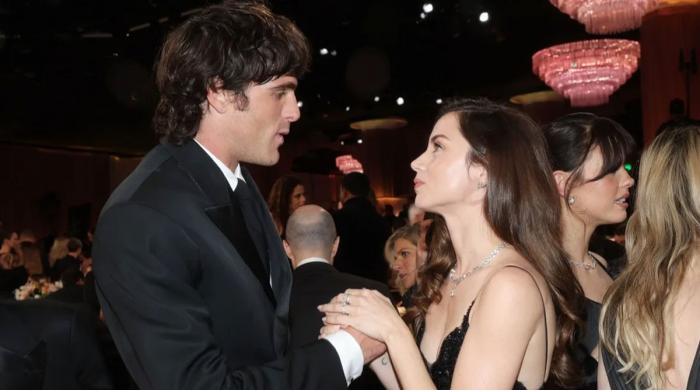 Jacob Elordi, Ana de Armas get cozy during 2026 Golden Globes