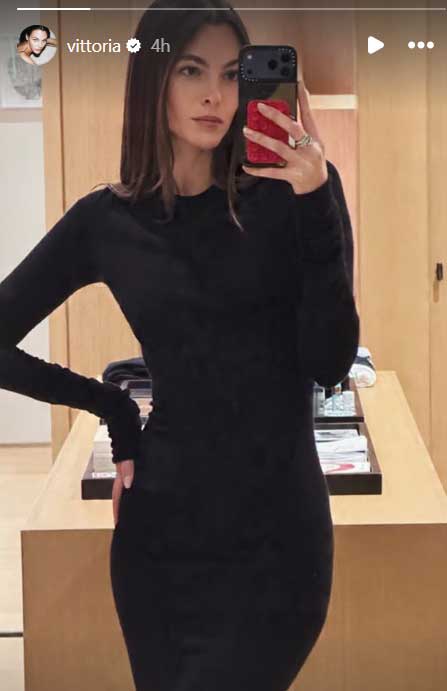 Leonardo DiCaprios girlfriend flaunts stylish dress after Golden Globes age joke