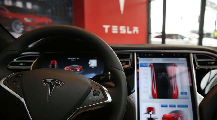 Elon Musk introduces subscription model for Tesla FSD in strategic move