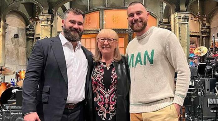 Travis, Jason Kelce react to mom Donna's 'Traitors' stint