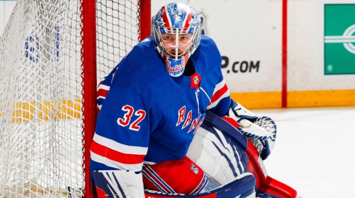 Jonathan Quick, the New York Rangers face mounting pressure as losses pile up