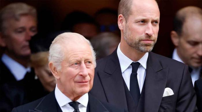 Why isn't King Charles mourning death of his father's first cousin?