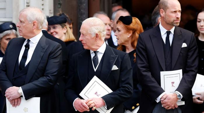 'Furious' Prince William wants Andrew as far away as possible