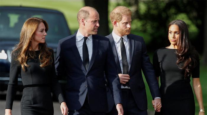 Prince William, Harry rift still 'simmering away'