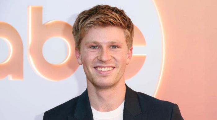 Robert Irwin reveals relationship status after 'DWTS' romance rumors 