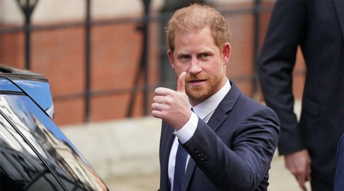 Royal expert shares video of Prince Harry as Duke arrives at court