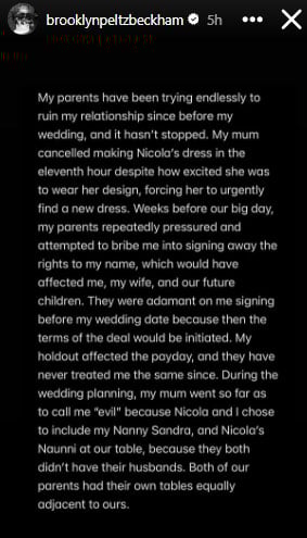 نیکولا پیلٹز شادی کے لباس کے تنازعہ کے بعد ڈیزائنر ویلنٹینو کو یاد کرتے ہیں