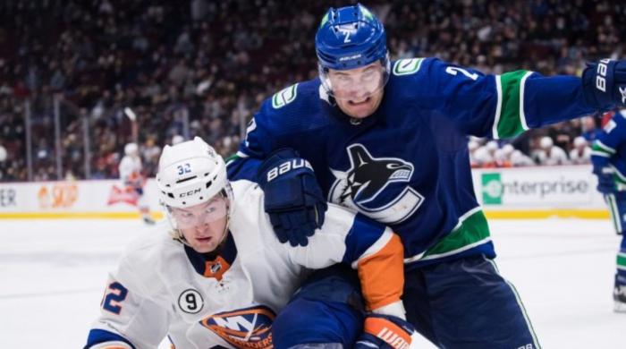 Canucks losing streak reaches 11 games after Islanders defeat