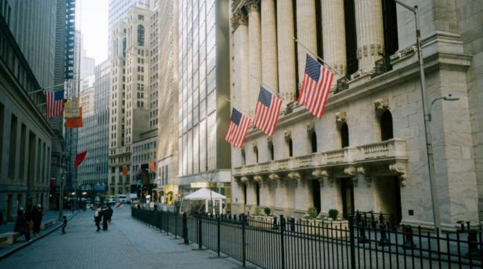 Global markets on edge over Greenland dispute: Is US economic leadership at risk? 