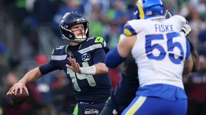 Seattle Seahawks edge Los Angeles Rams to win NFC title, advancing to Super Bowl 