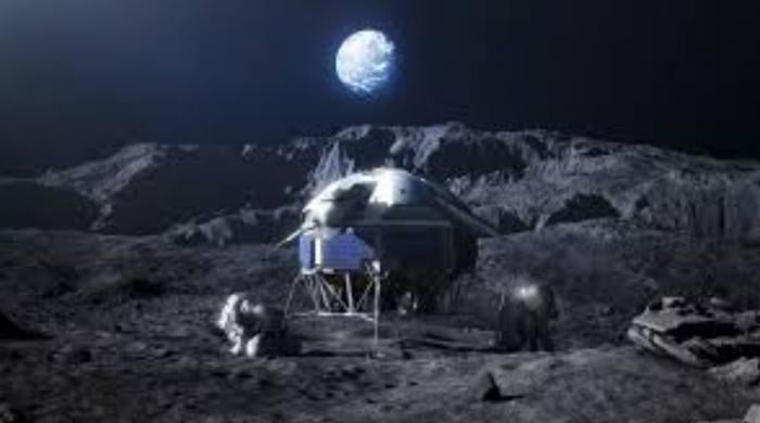 Moon soil rewrites how Earth got its water, Nasa reports