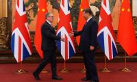 UK-China’s new chapter: Starmer, Xi hold talks on tariffs, travel rules & migration