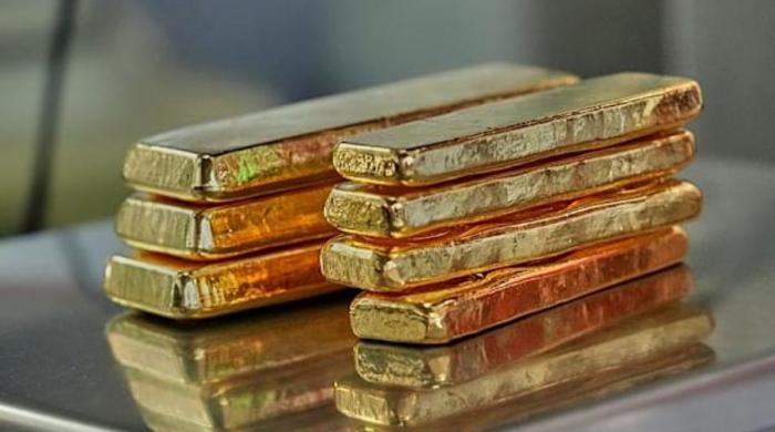 Gold’s record climb: Experts question if its safety is ‘overstated’