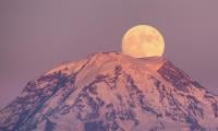 How to watch February's full snow moon this weekend