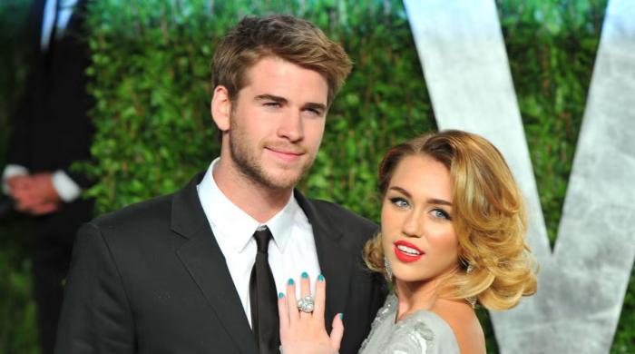 Miley Cyrus still obsesses over ex-husband Liam Hemsworth? 