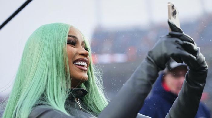 Patriots' WAGs slam Cardi B amid plans for Super Bowl party: She is 'attention-seeker'  
