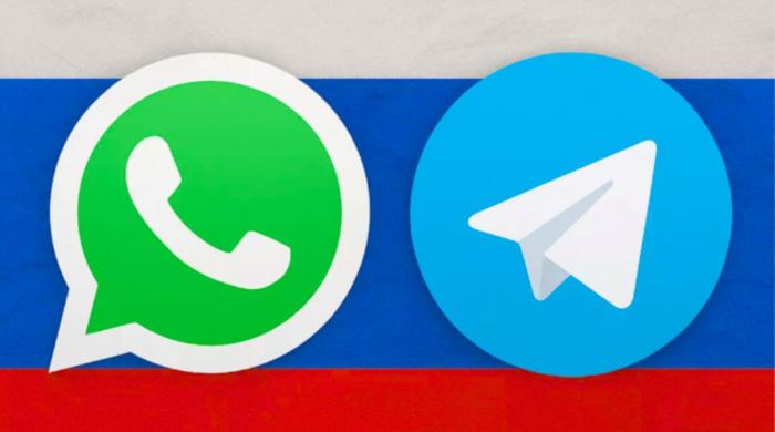 Russia Blocks WhatsApp to promote state app ‘Max’